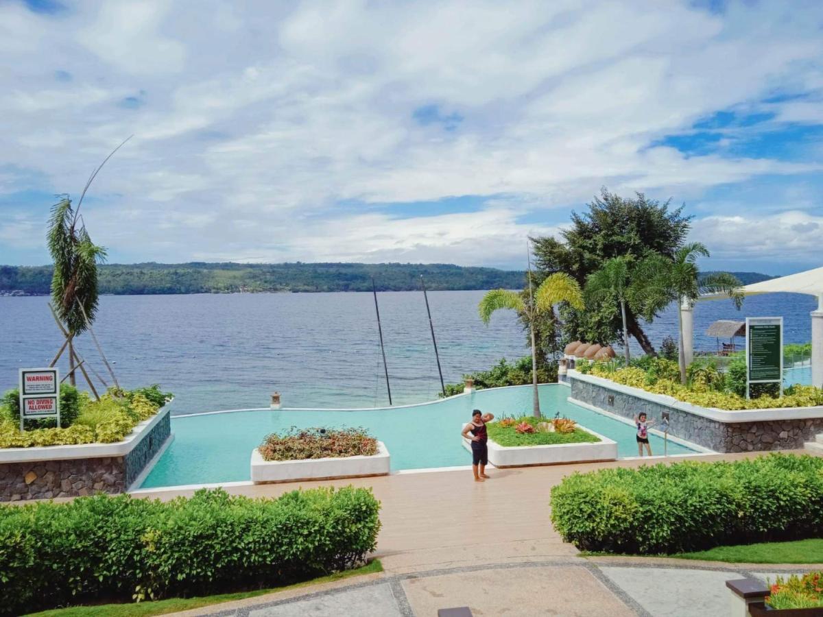 Kembali Condo Resort With Sea View Davao Bagian luar foto