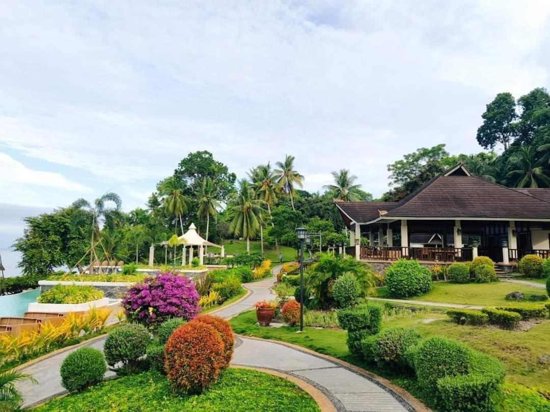 Kembali Condo Resort With Sea View Davao Bagian luar foto