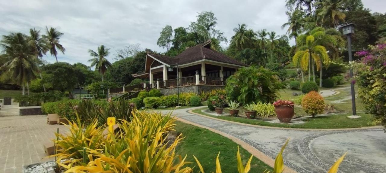 Kembali Condo Resort With Sea View Davao Bagian luar foto